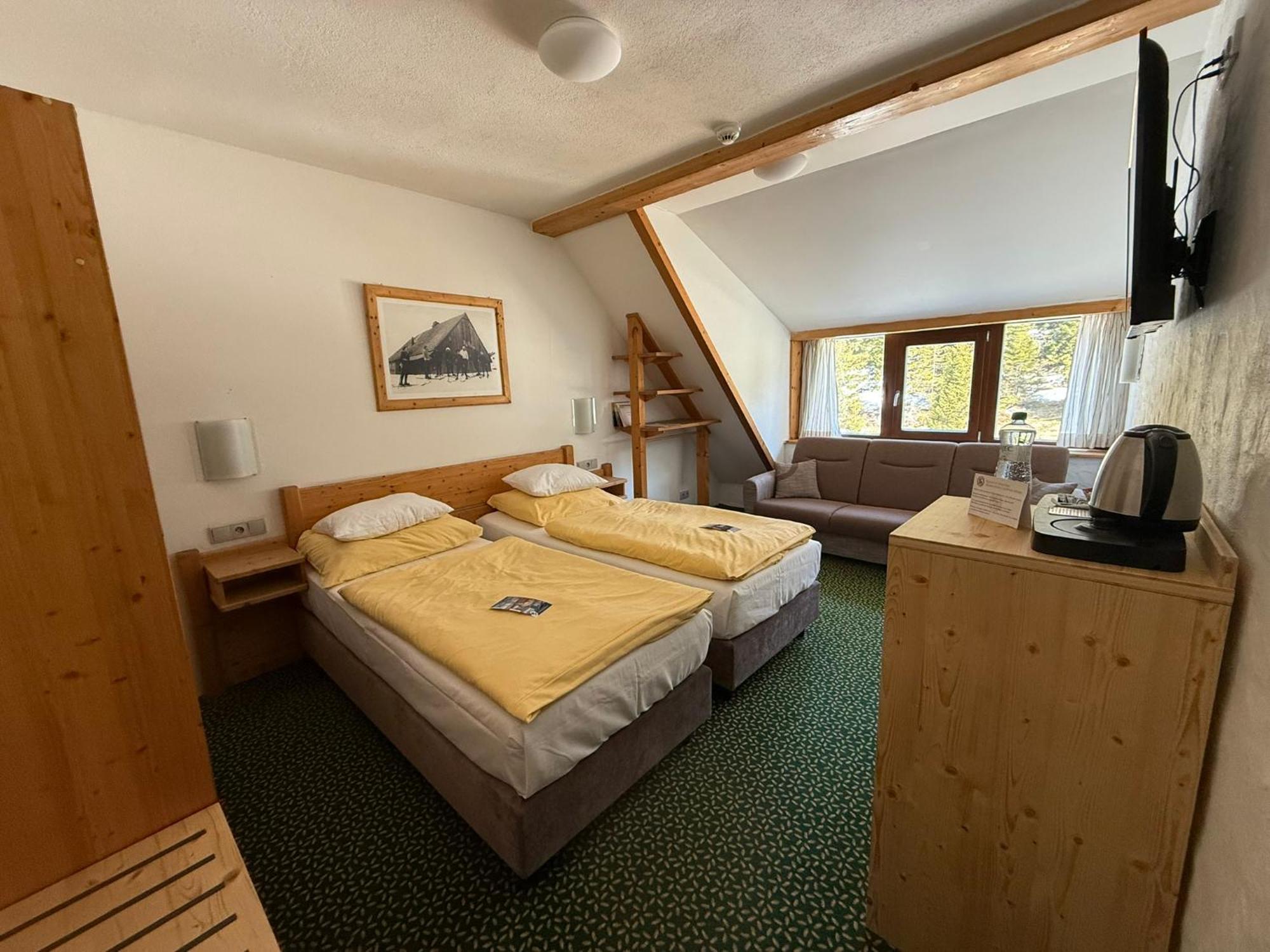 Erlebachova Bouda, Hotel - Resort Svaty Frantisek Špindlerŭv Mlýn المظهر الخارجي الصورة