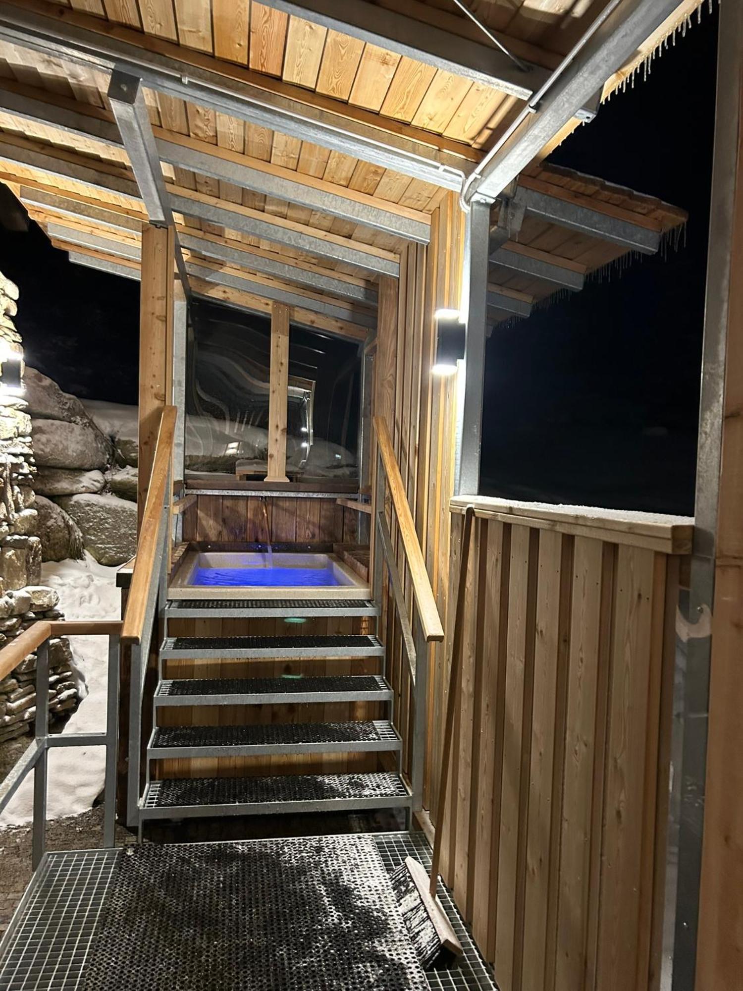 Erlebachova Bouda, Hotel - Resort Svaty Frantisek Špindlerŭv Mlýn المظهر الخارجي الصورة